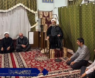 امام جمعه سبزوار در جمع نمازگزاران مسجد روستای مهر داورزن