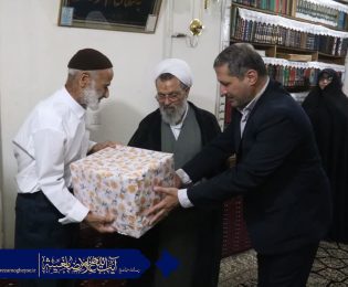 دیدار آیت الله غلامرضا مغیثه با خانواده شهیدان حسین آبادی و پورهادی