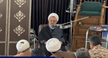 امتحانات الهی راه عبور از توطئه‌ها