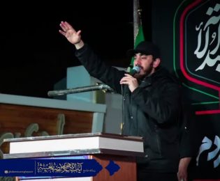 تجمع مردمی در خیابان بیهق با حضور مداح کشوری «حاج مهدی رسولی»